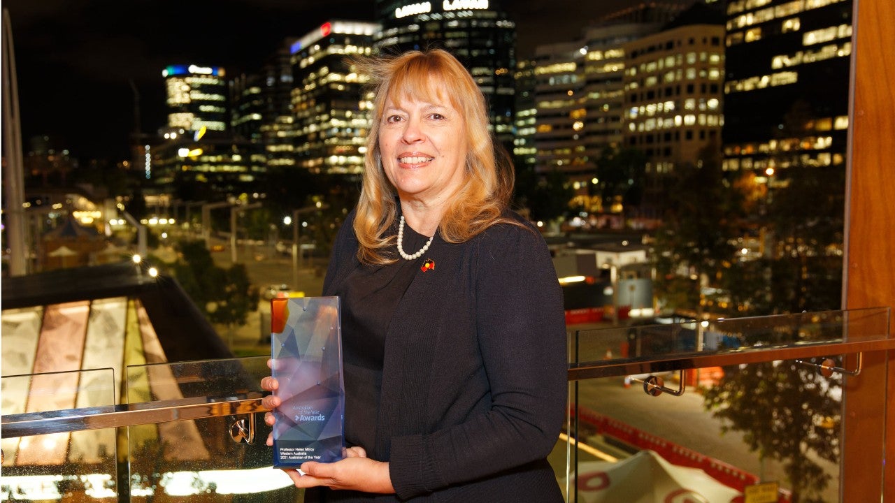 photo aoty helen milroy 1