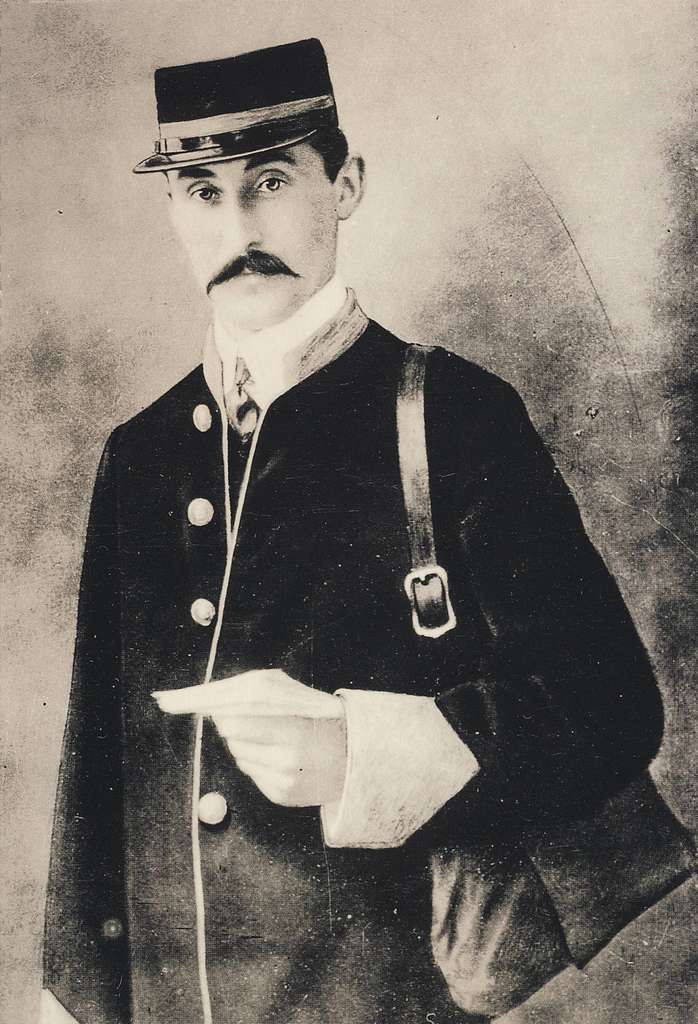 Postie in uniform, circa 1910.
