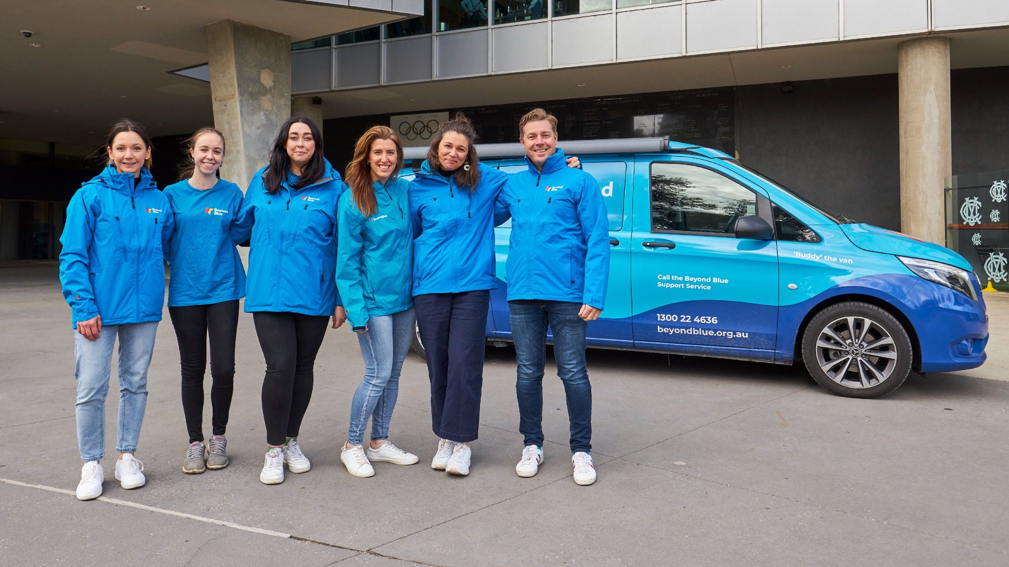photo-beyond-blue-van-and-beyond-blue-team-members