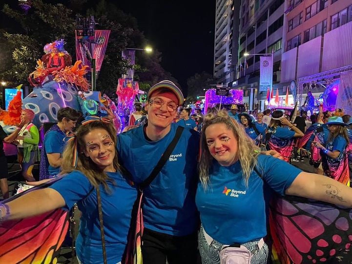 photo-beyond-blue-post-pride-mardi-gras-buddy-van-3
